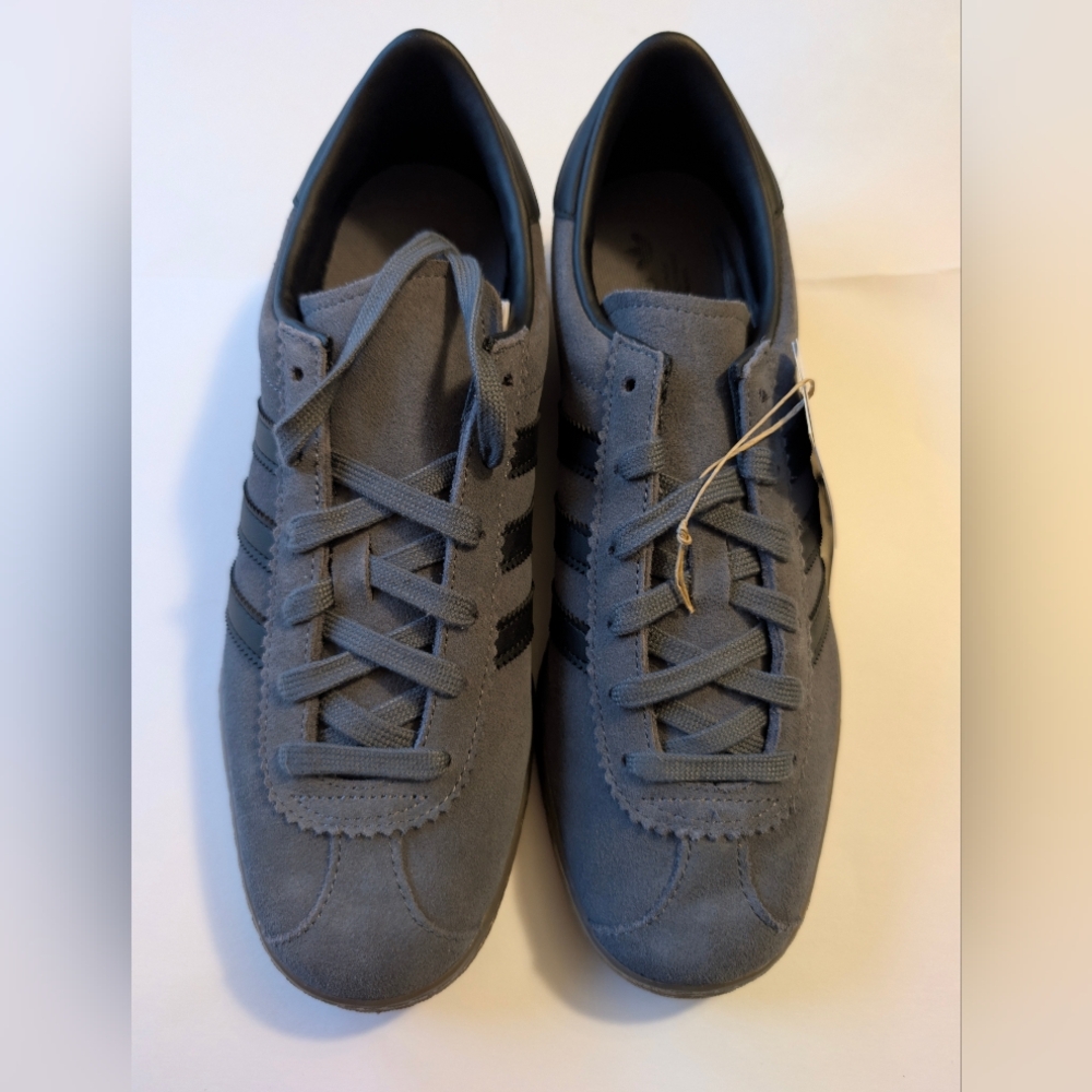 Gray Suede Men's Casual Sneakers - Classic Low-Top
